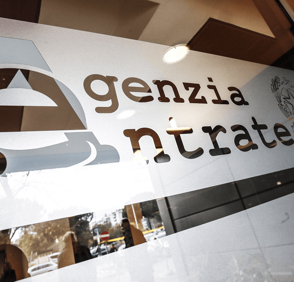 logo agenzia entrate