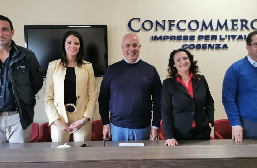 Lavoro stagionale nel terziario, siglato l’accordo per la provincia di Cosenza