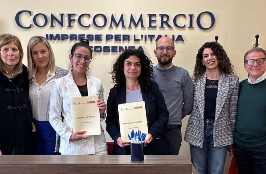 Celiachia: firma del protocollo d’intesa tra Aic Calabria, Fipe e Confcommercio Cosenza