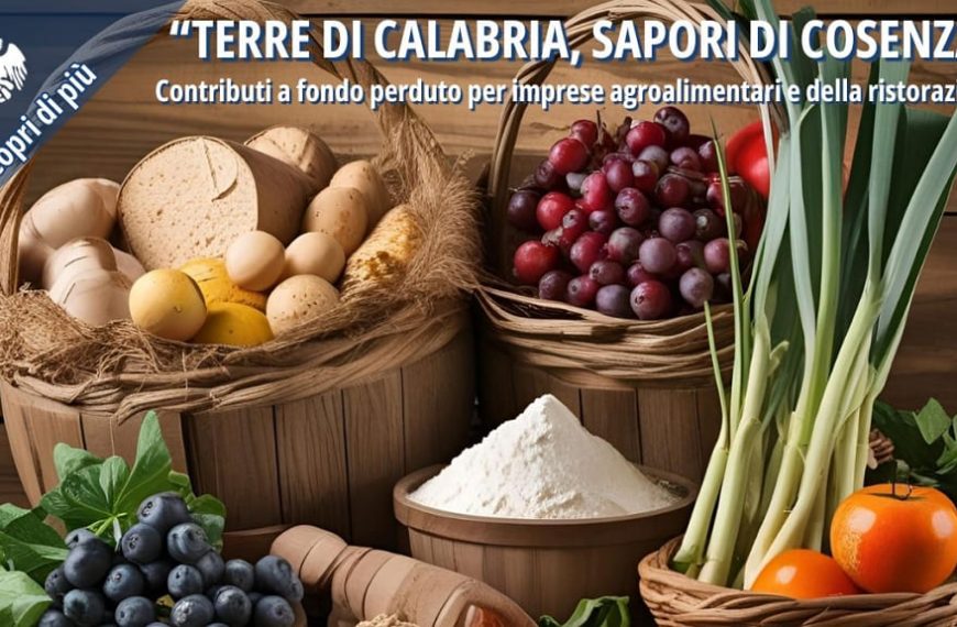Prodotti agroalimentari tipici della provincia di Cosenza, disposti in cesti rustici.