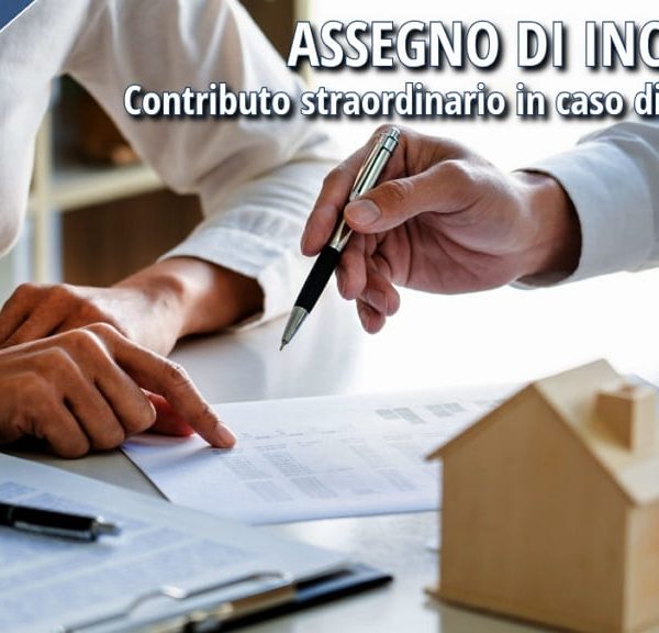 Mani che compilano dei documenti, simbolo del contributo straordinario destinato ai beneficiari dell’Assegno di Inclusione in caso di sospensione.